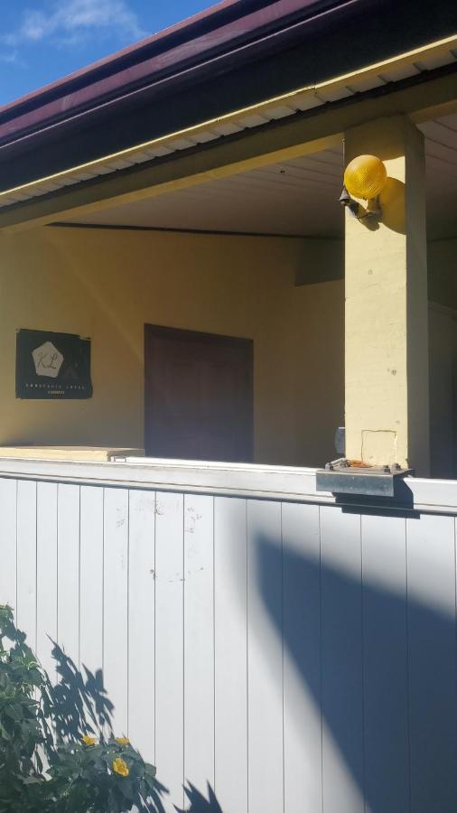 Sweet Mini Dortoir Sur Notre Terrasse Couverte Pour Vos Transits Entre Deux Vols By Kohutahia Lodge, 7 Min By Car To Airport And Town Faaa Exterior foto